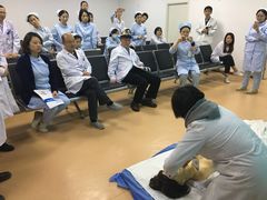 -上海和平眼科医院