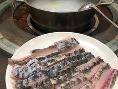 -正能量脆肉鲩火锅