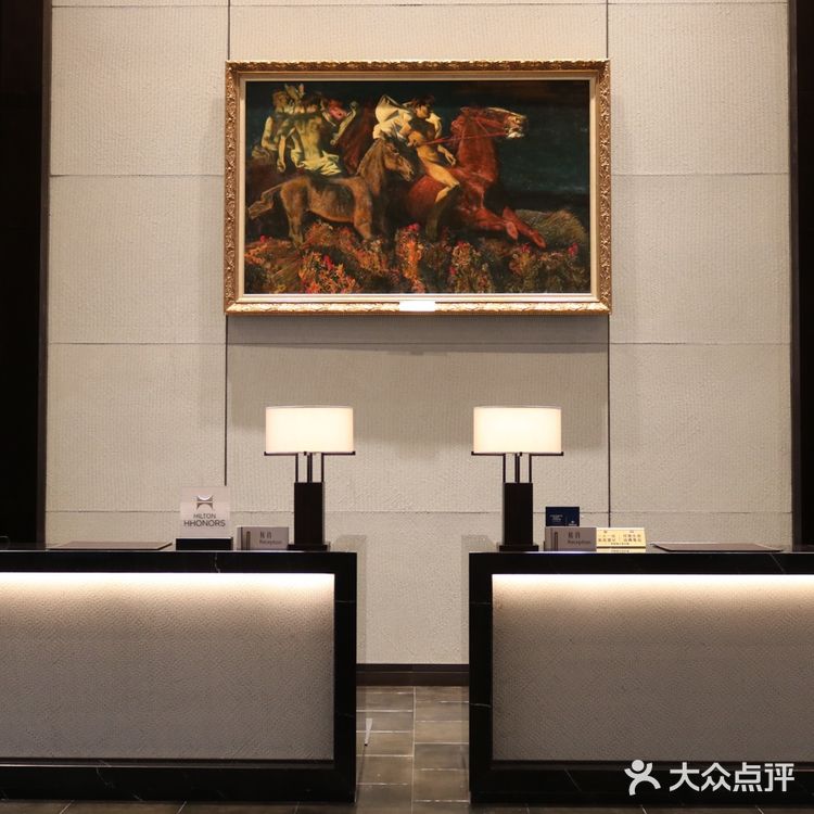 大部分都是能看得到烟波浩渺东钱湖的湖景房