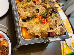 伊然轩秘制牛大骨（小）-清真·伊然轩青海特色美食