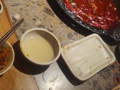 -舒家大院重庆老火锅(纪念塔店)