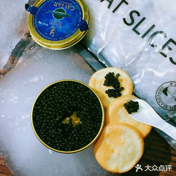 卡露伽鱼子的多种餐搭，家食的仪式感
