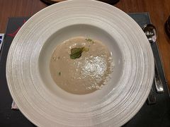 -恰餐厅及酒吧 CHAR Bar & Grill (北京丽都皇冠假日店)