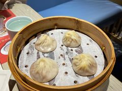 双拼小笼（蟹粉+鲜肉）-穿蒸引鲜·嗲记(正大广场店)