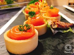三文鱼塔-BLU 全日制餐厅(上海安曼纳卓悦酒店)