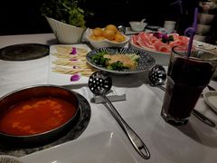 -泓炙颐凤鲜海鲜火锅料理(桐乡店)