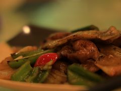 酸菜炒猪肠-拿福食府(广大路店)