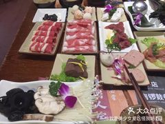 -滇釜火锅·能喝汤的火锅(车公庄店)