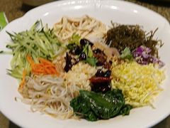 -老码头黑皮肘子锅包肉(赣水路店)