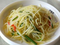 炒土豆丝-蛙兔鸡自贡风味·特色江湖菜(广都店)
