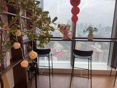 -芷迹江景酒店(五一广场汇景城店)