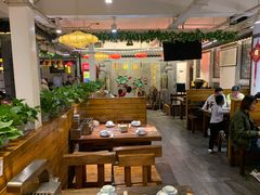 大堂-天津乾毓德饭庄·清真传统炒菜·海鲜烧烤(咸阳路店)