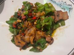 -松沪名灶·豆浆鱼头·新上海菜(飞航吾悦广场店)