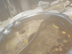 -忠顺斋易州印象烤鸭店(东关新村店)