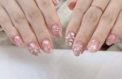 -UU·NAIL美甲美睫專門店