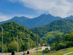 -燕子河大峡谷天坑仙境