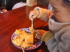 -茅老太臭豆腐