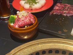 -山川小町·极番烧肉(新地假日广场店)