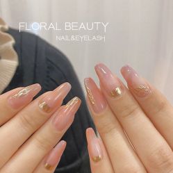 -济南花里美甲美睫