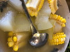 -老鼎万春卤菜(鹭湖宫8区店)