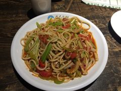-阿拉轩豫见新疆主题餐厅