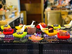 -大中华希尔顿酒店-念自助餐·嗨啤·小龙虾