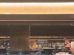 -钱小奴海鲜自助黑金店(杭州滨江龙湖店)