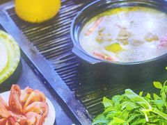 -有一锅·野生菌黑山羊腊排骨火锅(古城北门店)