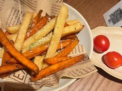 -芭莉与彩虹西餐厅(成都合生汇店)