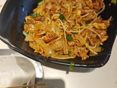 -鱿遍天下·20年夜宵地标大排档(东风路店)