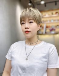 -变画·发型STUDIO