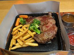 -菲滋意式餐厅(金华银泰城店)