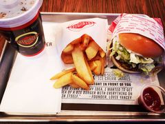-FATBURGER 特富客汉堡(外交公寓店)