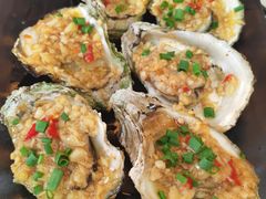 -覃记海鲜美食餐厅