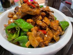 青阳生炒鸡-三道菜(明堂公园店)