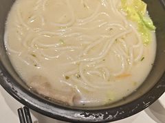 -鸡汤过桥·过桥米线