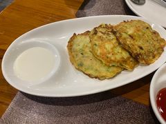 西葫芦饼配酸奶-TUK土耳其餐厅·下午茶(卢湾店)