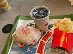 -麦当劳(北苑秋实路店)