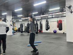 -FIGHTMAN格斗俱乐部(长宁临空店)