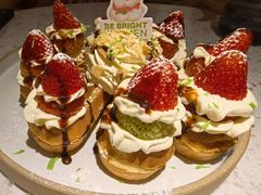 草莓忌廉华夫饼-BE BRIGHT KITCHEN(正佳广场店)