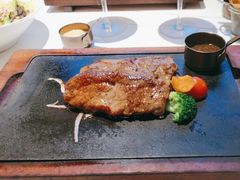 -牛扒先生·雪花牛扒西餐厅(东平店)