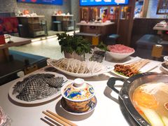 -大龙燚火锅(天安云谷店)