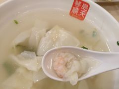 -琴岛顺天馄饨(营口路市场店)