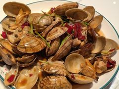 -嗨辣小聚·盘锦河蟹·海鲜烧烤龙虾(盘锦十年好店)