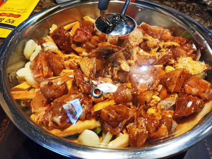 没去过汉峪金谷问了好多人才找到地方俩人美团的159的四份米饭四份喝