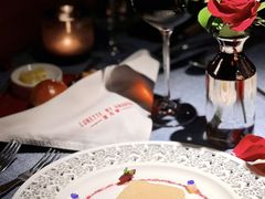 -弦月窗LUNETTE BY AMANDA(复兴路店)