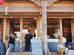 -比顿咖啡(和顺古镇店)