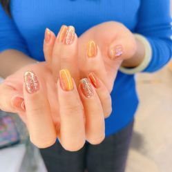 -悠禾·美甲美睫·皮肤管理