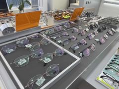 -刺鸟眼镜全国连锁(春熙路店)