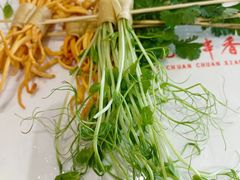 -袁记串串香(泉水轻轨站店)